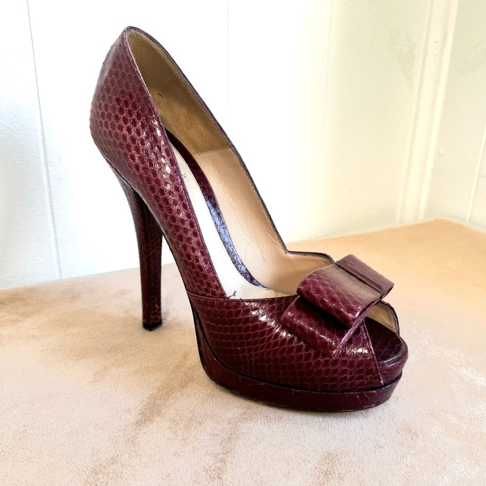 🔥FENDI Spuntata Ayers Lucido Bow Platform Heels Bordeaux Burgundy 8 38 Snakeskin